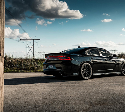 Фото дисков Vossen HF-3 на Dodge Charger VII