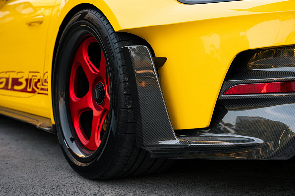 Фото дисков Brixton Forged TR06 Красный сатин на Porsche 911 VIII