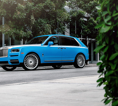 Фото дисков Vossen S17-14 на Rolls-Royce Cullinan