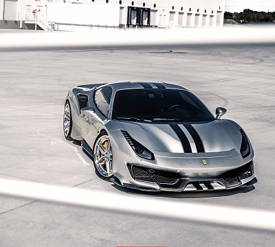 Фото дисков HRE S107SC на Ferrari 488