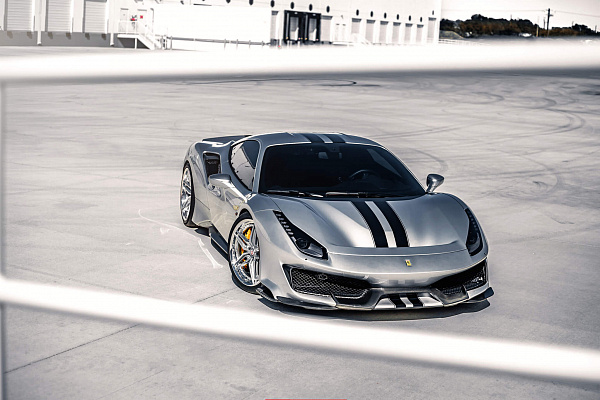 Фото дисков HRE S107SC Глянцевый лак на Ferrari 488