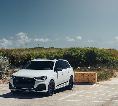 Фото дисков Vossen HF-8 на Audi Q7 (4M)