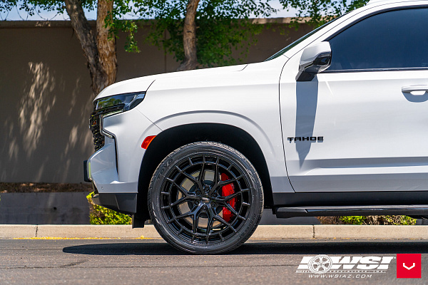 Фото дисков Vossen HFX-1 (6-Lug) Черный глянец на Chevrolet Tahoe V