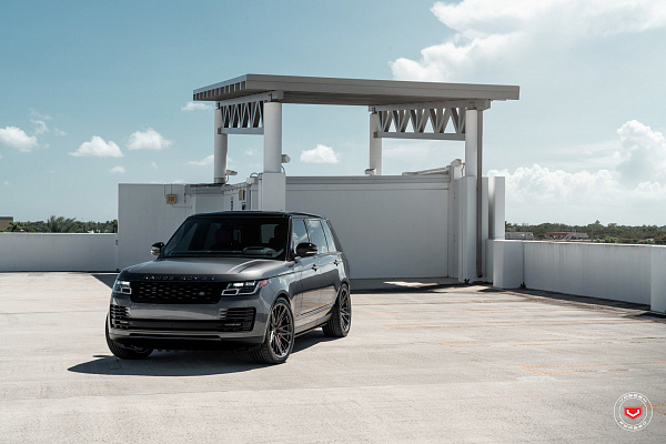 Фото дисков Vossen M-X6 Глянцевый темный лак на Land Rover Range Rover IV