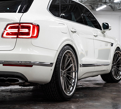 Фото дисков Anrky AN39 на Bentley Bentayga