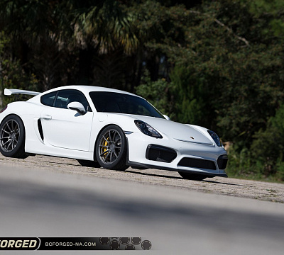 Фото дисков BC Forged RZ10 на Porsche Cayman II