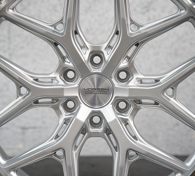 Vossen HFX-1 (6-Lug)