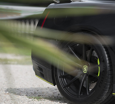 Фото дисков Strasse Wheels SV1 Deep Concave Monoblock на Nissan GT-R