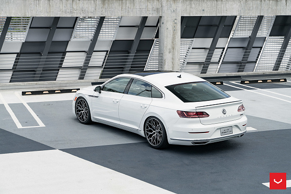Фото дисков Vossen HF-2 Алмазная проточка на Volkswagen Arteon