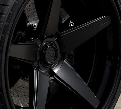 Фото дисков Anrky RS5.3 на Lamborghini Urus