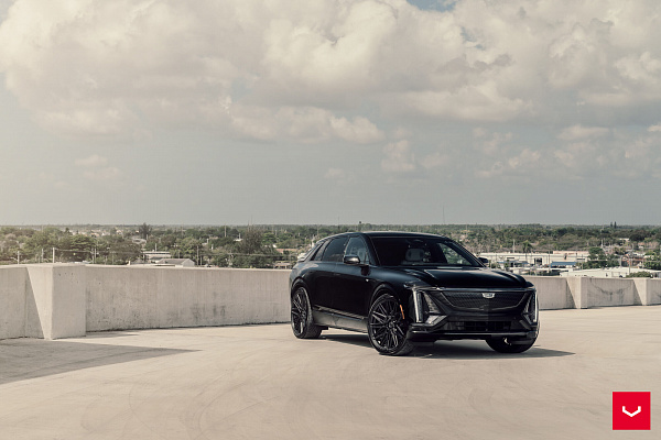 Фото дисков Vossen HF6-5 Черный сатин на Cadillac Lyriq