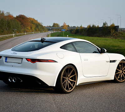 Фото дисков Vossen HF-3 на Jaguar F-Type