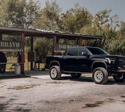 Фото дисков Vossen HFX-1 (6-Lug) на Toyota Tundra III