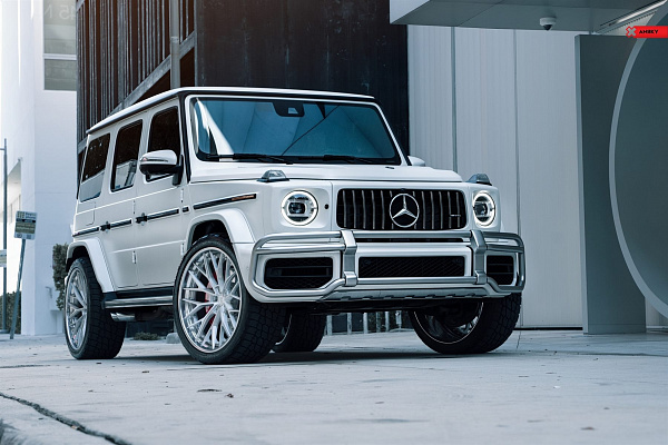 Фото дисков Anrky AN30 Глянцевый лак на Mercedes-Benz G-Class III