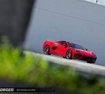 Фото дисков BC Forged RZ21 на Chevrolet Corvette C8