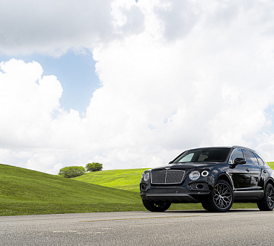 Фото дисков Vossen HF-2 на Bentley Bentayga