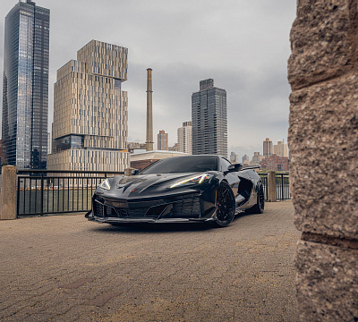 Фото дисков Vossen S21-02 на Chevrolet Corvette C8