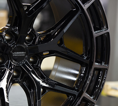Vossen HFX-1 (5-Lug)
