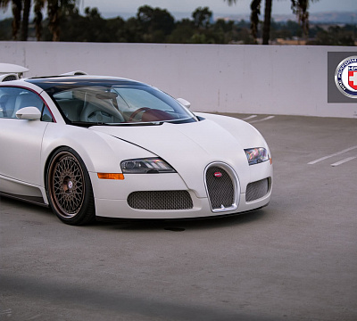 Фото дисков HRE 501 на Bugatti Veyron