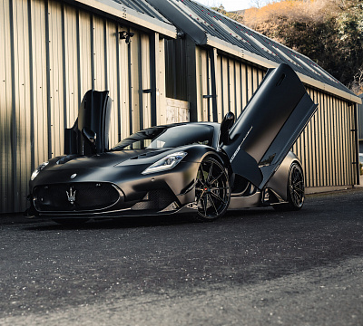 Фото дисков Vossen VPS-1 на Maserati MC20