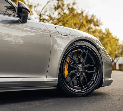 Фото дисков Strasse Wheels SV4 Deep Concave FS на Porsche 911 VII
