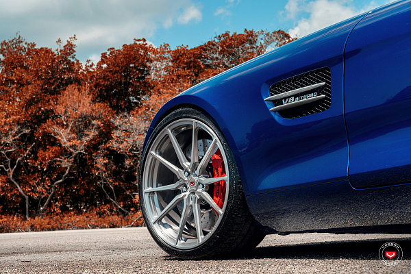Фото дисков Vossen M-X2 Глянцевый тонированный лак на Mercedes-Benz AMG GT I