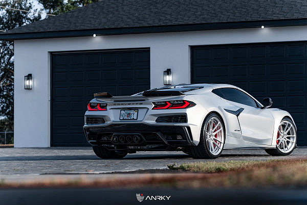 Фото дисков Anrky AN24 Глянцевый лак на Chevrolet Corvette C8