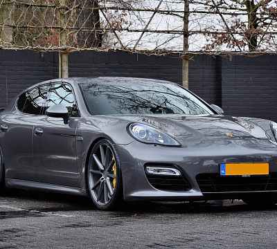 Фото дисков Vossen VFS-1 на Porsche Panamera I