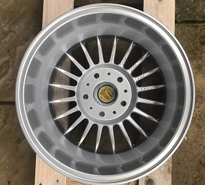 Alpina Classic C83