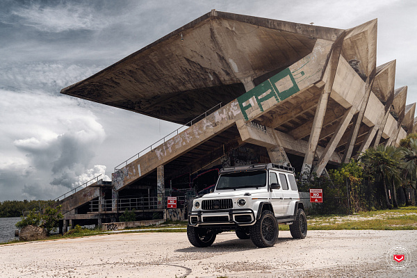 Фото дисков Vossen GNX-02 Черный глянец на Mercedes-Benz G-Class III