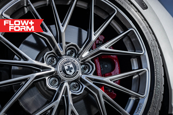Фото дисков HRE FF28 Глянцевый тонированный лак на Volkswagen Golf VIII