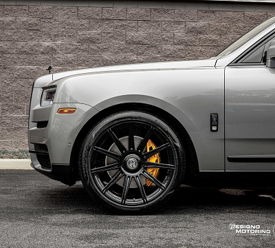 Фото дисков Vossen S17-12 на Rolls-Royce Cullinan
