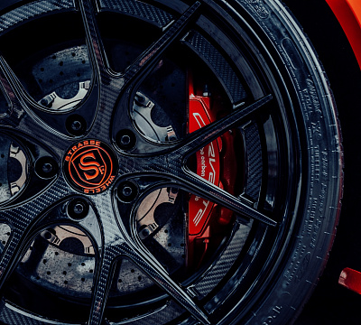 Фото дисков Strasse Wheels SM5R Deep Concave FS на Chevrolet Corvette C7