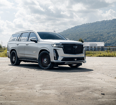 Фото дисков Vossen S17-16 на Cadillac Escalade V