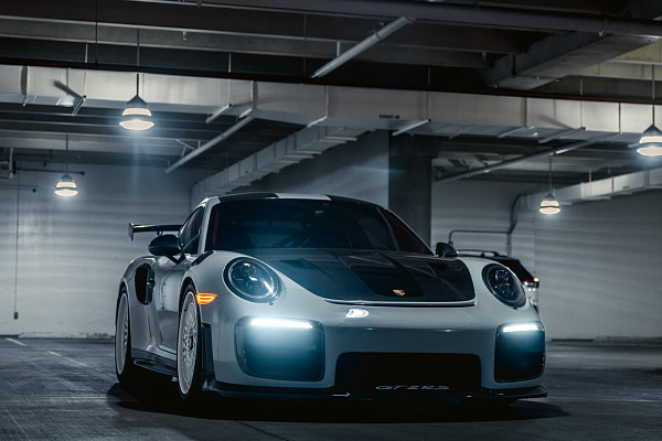 Фото дисков Brixton Forged TR20 Белый глянец на Porsche 911 VII