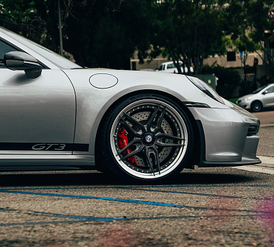 Фото дисков HRE S107SC на Porsche 911 VIII