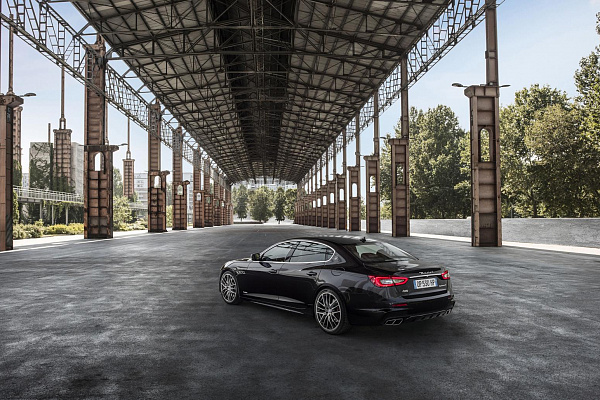 Фото дисков Maserati TITANO  на Maserati Quattroporte VI