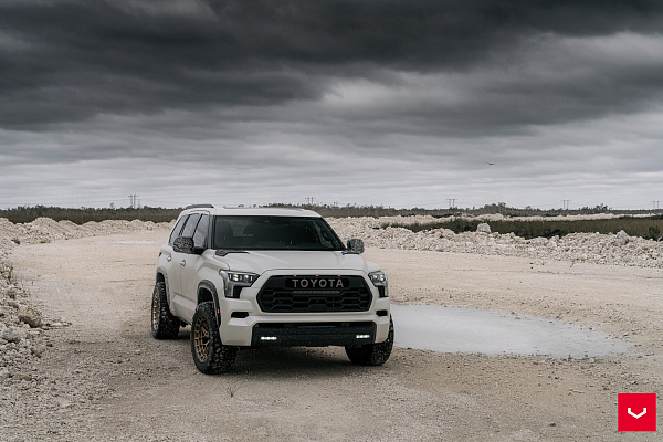Фото дисков Vossen HFX-1 (6-Lug) Сатиновая бронза на Toyota Sequoia III