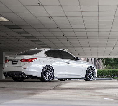 Фото дисков Vossen HF-3 на Infiniti Q50