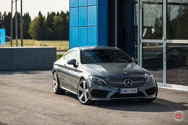 Фото дисков Vossen CG-210 Глянцевый лак на Mercedes-Benz C-Class (W205)