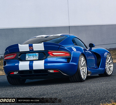 Фото дисков BC Forged HCS04 на Dodge Viper