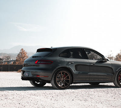 Фото дисков Vossen VFS-1 на Porsche Macan I