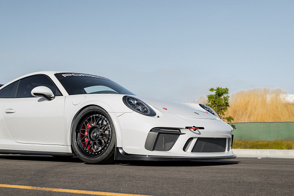 Фото дисков HRE 300 Черный сатин на Porsche 911 VII