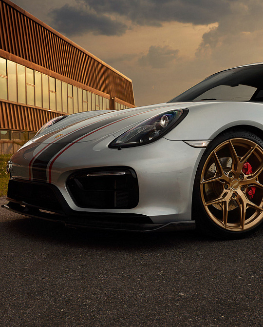 Фото дисков HF-5 Глянцевая бронза на Porsche Cayman II