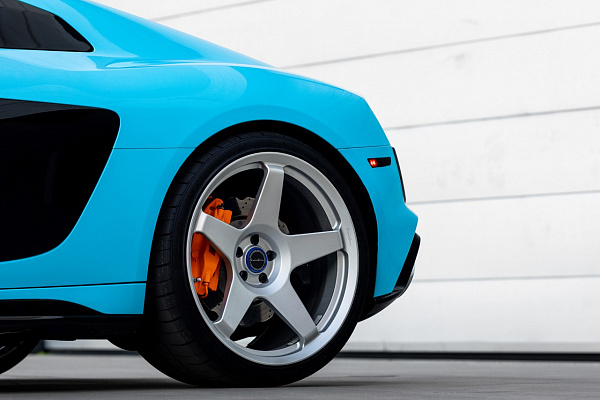 Фото дисков Brixton Forged TR04 Серебро на Audi R8 (4S)