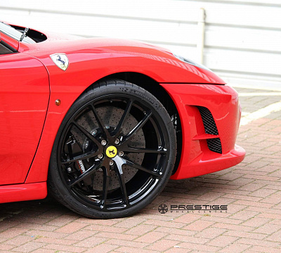 Фото дисков HRE P104 на Ferrari F430