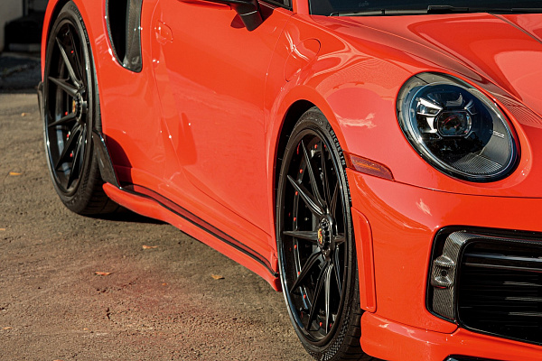 Фото дисков Strasse Wheels SV10 Deep Concave Duoblock Черный сатин на Porsche 911 VIII