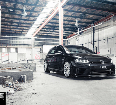 Фото дисков Vossen VFS-2 на Volkswagen Golf VII