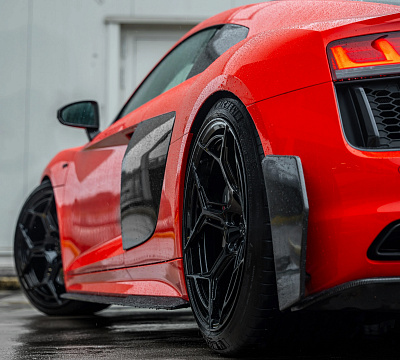 Фото дисков Radi8 R804.C на Audi R8 (4S)