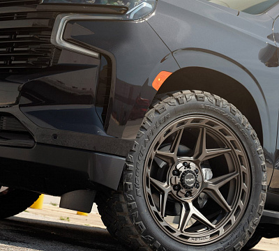 Фото дисков 4PLAY 4P55 на Chevrolet Tahoe V